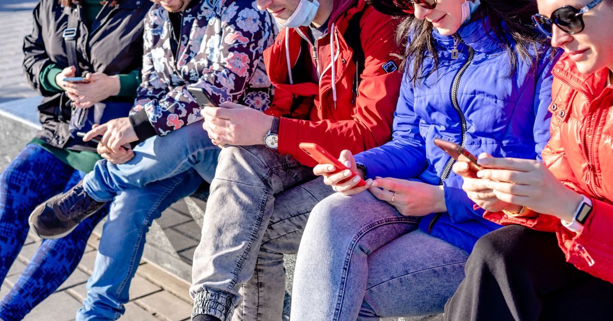 Facebook Sayfa Takipçisi ile Beğeni Farkı Nedir? Hangisi Artırılmalı ve İlk 1.000 Takipçi Planı