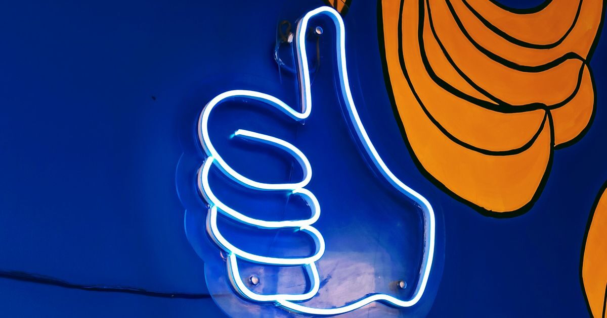 Instagram'da Beğeni Atınca Karşı Taraf Anlar mı? Beğenilerini Kimler Görür?